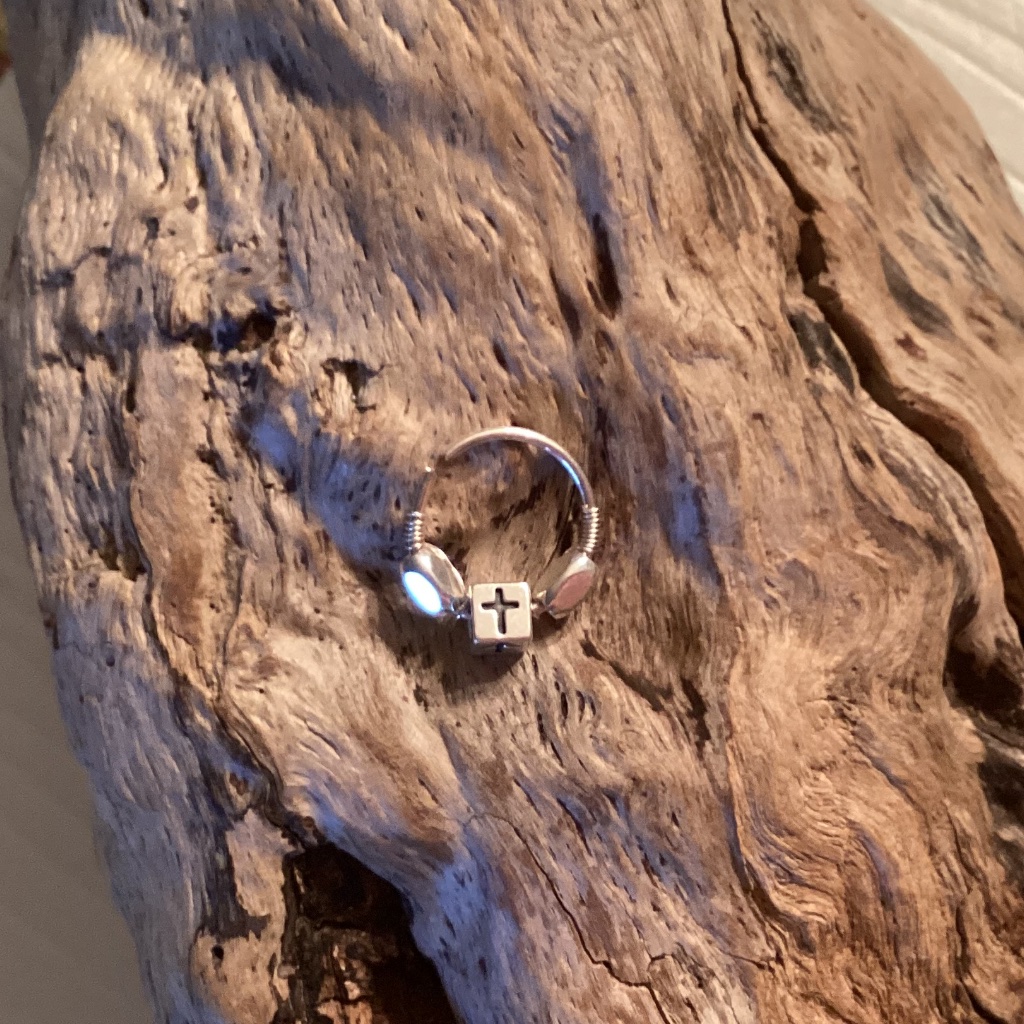 Handmade Silver Cross Cube Beaded Septum Daith Tragus Ring 10mm 20g 16$